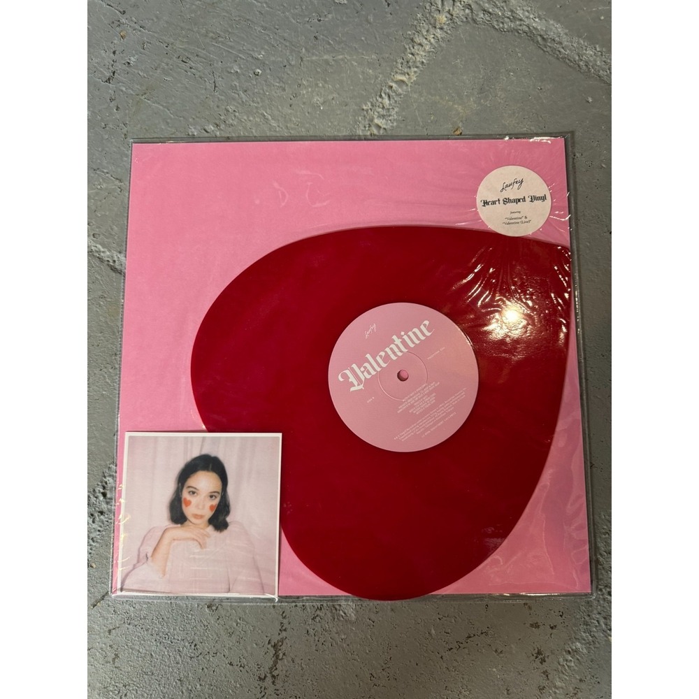 Laufey 'Valentine' Heart-Shaped Vinyl 3333/5000 GOOD NUMBER SHIPS ASAP